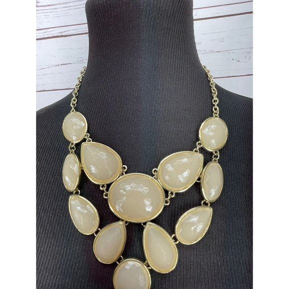 Vintage Peach‎ & Gold Toned Teardrop Statement Necklace - Picture 7 of 7